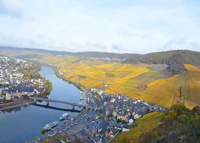 Semesterbostad Mosel Roeschen